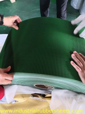 OEM Customized White Plastic Conveyor Belt for Material Handling