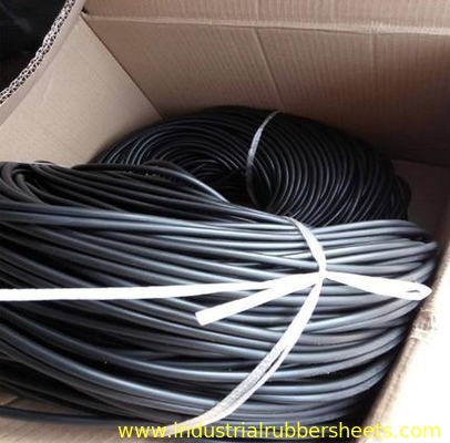 FKM Rubber Washers 70Shore A 9Mpa Tensile Strength Black Brown