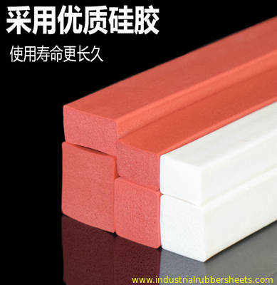 ขนาดที่กําหนดเอง สายสปองซิลิโคน สีขาว สีแดง กล่องปิด สายฟองซิลิโคนสําหรับปิดประตูที่มีพื้นผิวเรียบ