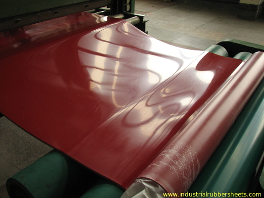 แผ่นยางบิวทิลอุตสาหกรรมยางเยื่อยางสำหรับ PVC laminate press press